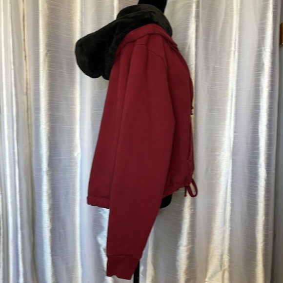 PINK Victoria’s Secret Women’s Large Burgundy Full Zip Fleece Lined Hoodie - Picture 2 of 9
